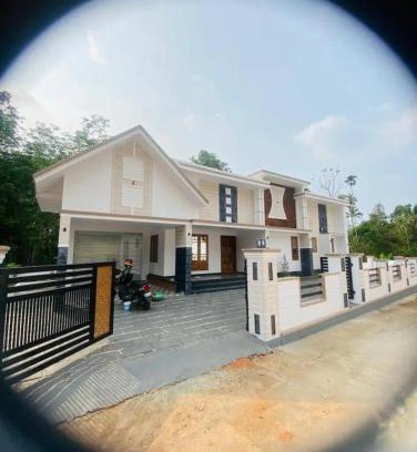 Kuravilangad House | Tejus villa