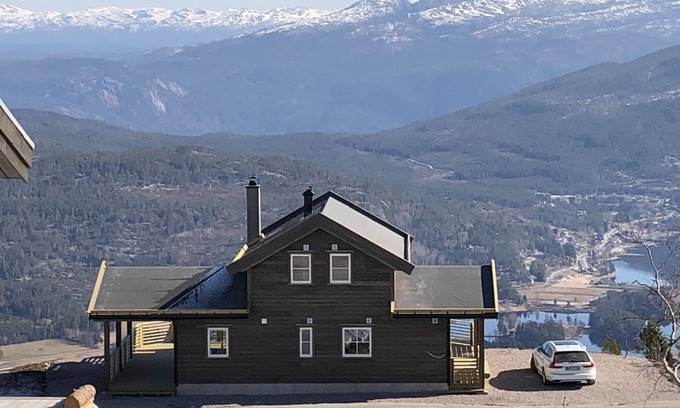 Kviteseid House | Telemark with a panoramic view, pure relaxation