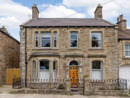 Leyburn House | Temple House