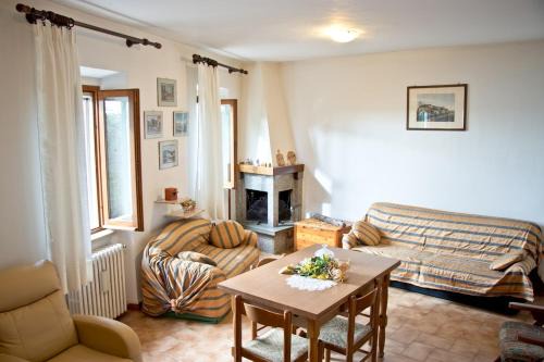 Monte del Lago House | Terrace on the Lake