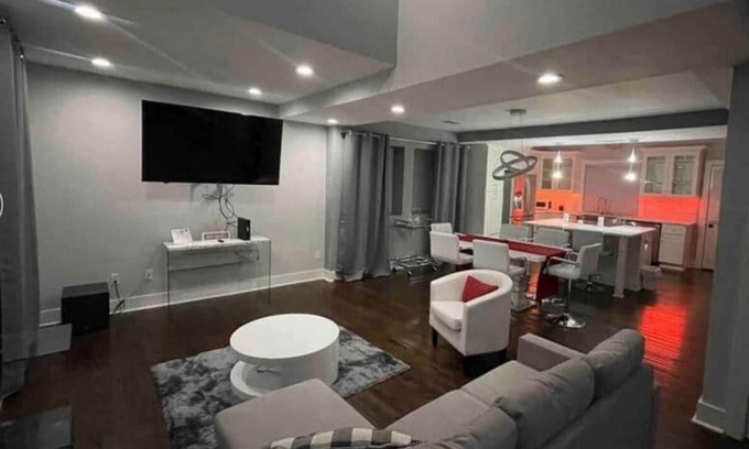 Collier Heights House | Terrific 3-bedroom house in vibrant Atlanta