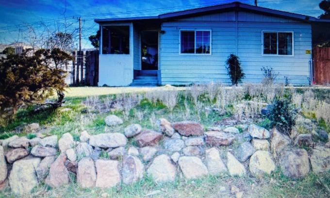 Bodfish House | Terrific 4-bedroom 2,5 bath comfort near Lake Isabella & Kern River