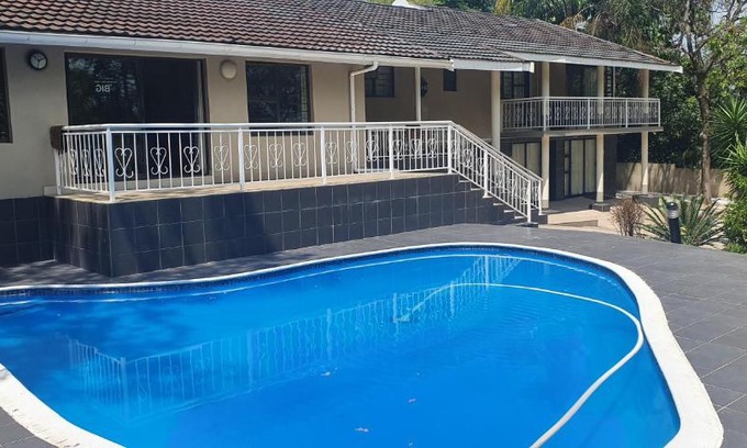 Nelspruit Cabin | TERTIUS LODGE