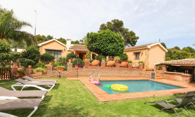 Torremolinos Villa | TESS Villa Gorilla