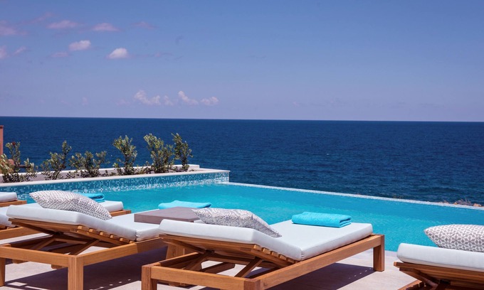 Panormos Villa | Thalassa Residence, Pool, Spa Whirlpool, Gym, Sauna & SeaViews