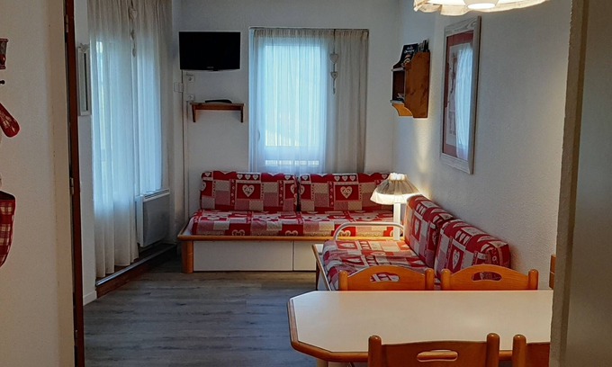 Reberty Apartment | The 3 valleys - Les Menuires - Reberty 2000 - 4/5 pers -Skis on the feet