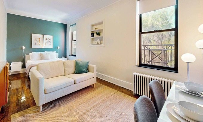 Alphabet City Apartment | The Alphabet Haus Vibe 8768