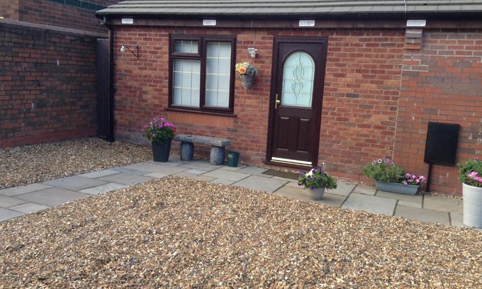 Everton House | The Anfield Apartment