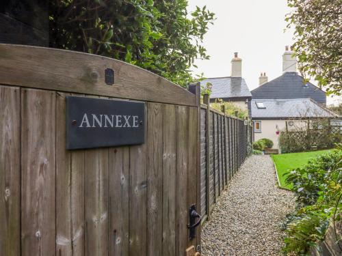 Okehampton House | The Annexe