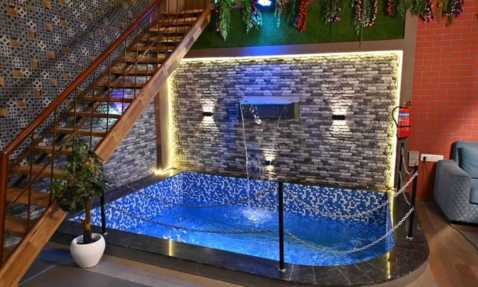 Indore Hotel | The Apple Tree Hotel