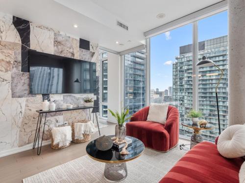 Downtown Toronto Apartment | The Aventi Suites - Downtown Toronto - Across TIFF Bell Lightbox