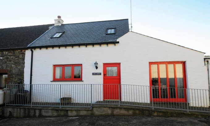 Milford Haven Cottage | The Barn, Neyland - Two Bedroom Cottage, Sleeps 3