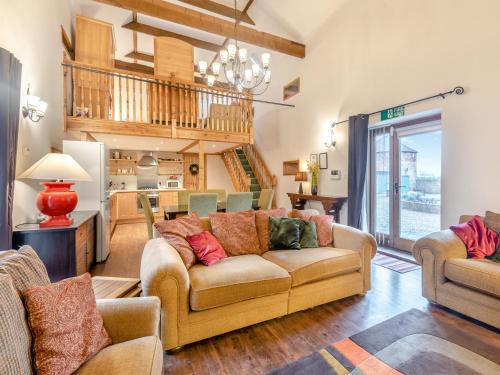 Grimsby House | The Barn - Uk44514