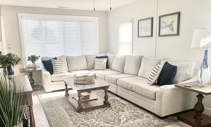 Villas House | The Bay Shore Getaway 300 FEET TO BEACH & SECLUDED BEACH With New KAYAKS!