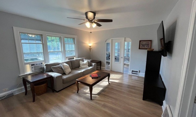 Sheboygan Apartment | The Beach town bungalow