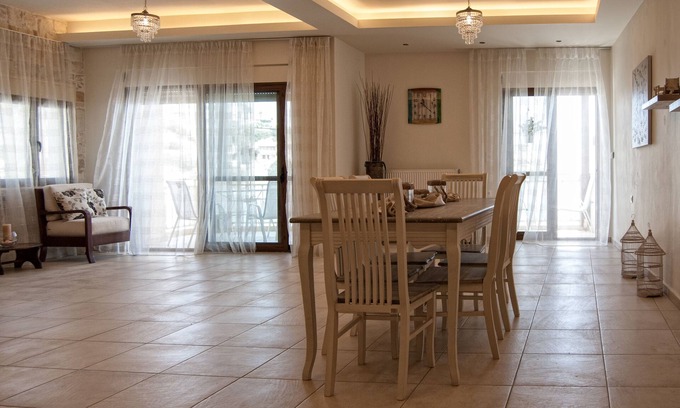 Lygaria Apartment | The Beachfront apartment is part of the Villa Omega complex at Lygaria Beach. En