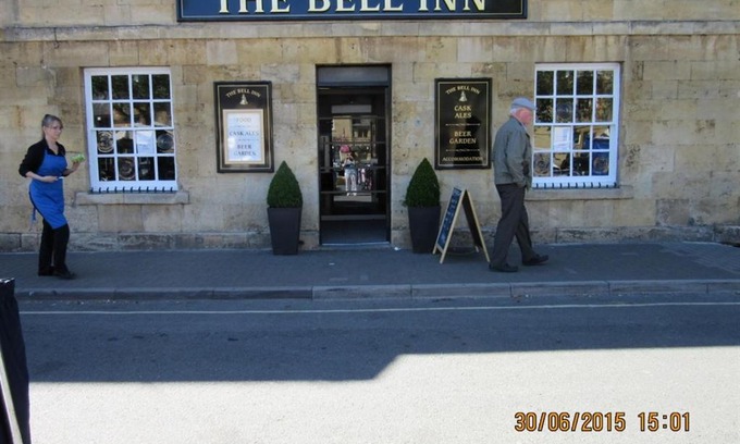 Moreton-in-Marsh Bed & Breakfast | The Bell Inn