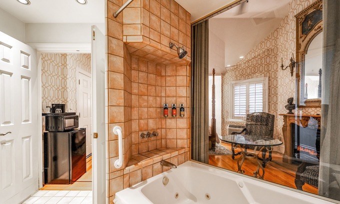 Calistoga Hotel | The Bergson, BW Signature Collection
