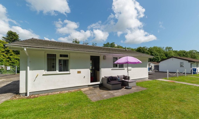 Liskeard House | The Birches by Interhome