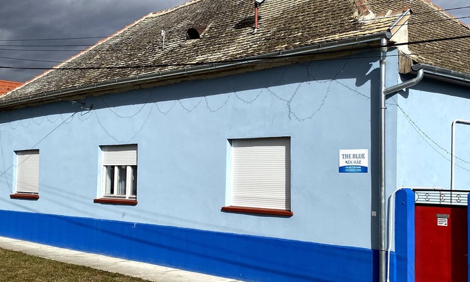 Csatalja Bed & Breakfast | THE BLUE, guest house in southern Hungary
