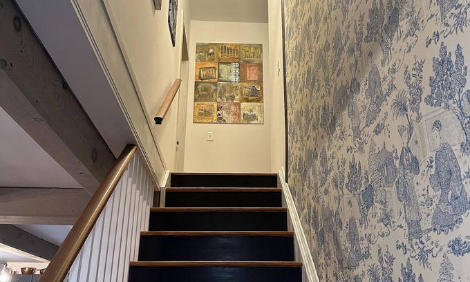 Kerhonkson House | The Blue House on Dead End Road