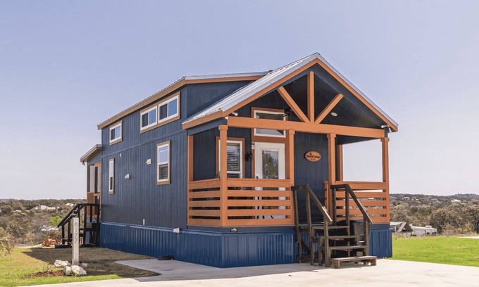Fredericksburg Cottage | The Bluebelle Cottage - 177