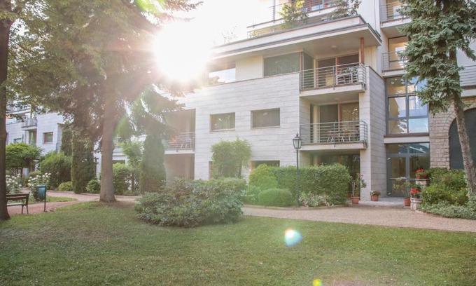 Balatonfured Apartment | The Bluedeck Wellness Apartment
