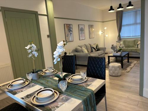 Wallasey House | The Bohe Home