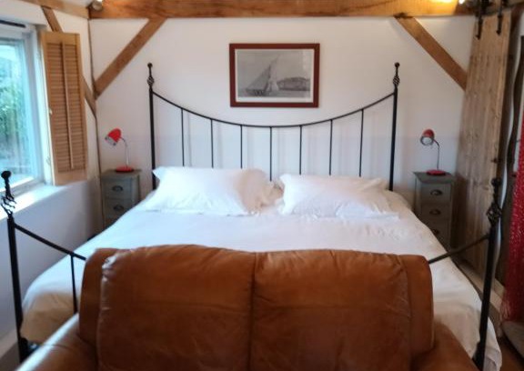 Haslemere Apartment | The Bothy