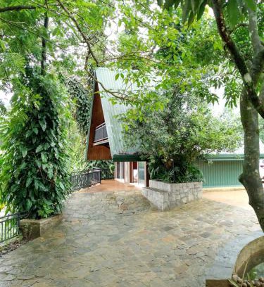 Hatton Bed & Breakfast | The Bridge Viwe Cabin