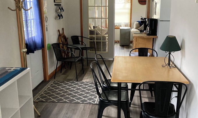 Sylvan Beach House | The Canal View Cottage