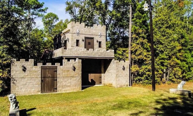 West Livingston Other | The Castle at Lake Livingston