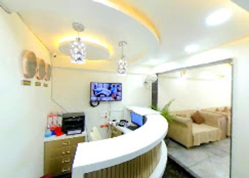 Pune Hotel | The Castle