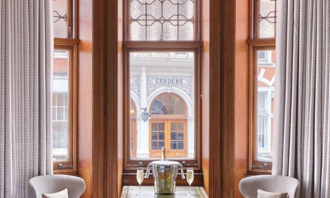 Chelsea Hotel | The Chelsea Townhouse by Iconic Luxury Hotels