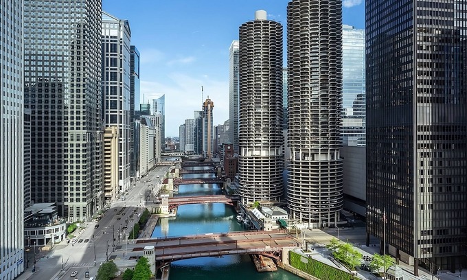 Streeterville House | The Chicago Hotel Collection Magnificent Mile, 3 Standard King Rooms