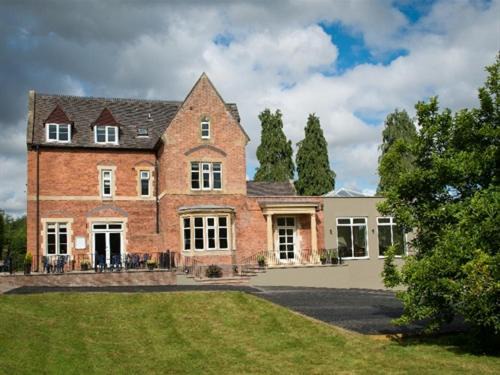 Ludwel Hotel | The Cliffe at Dinham