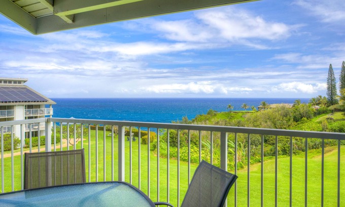 Princeville Condo | The Cliffs at Princeville #7302, Pristine Ocean-Bluff Views, Private Lanai