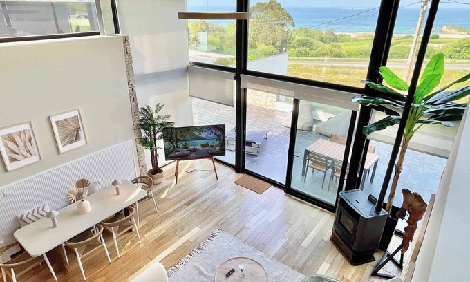 O Vicedo House | The Cliffs - OceanLight