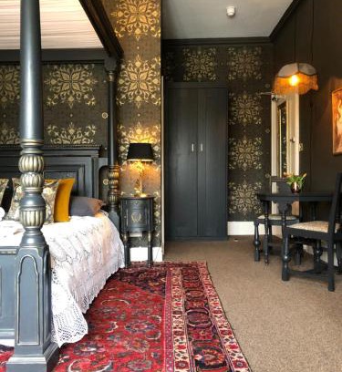 Llandudno House | The Clontarf