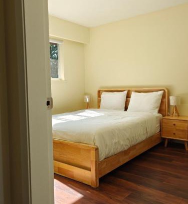 Renfrew-Collingwood House | The Comfort Den