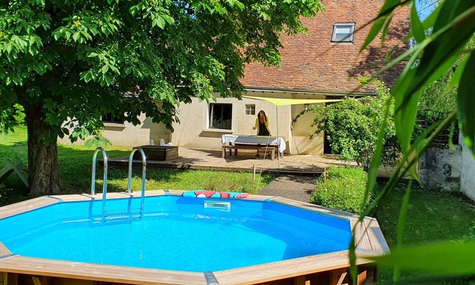 Luzille Cottage | The cottage welcomes you near the castles of the Loire.