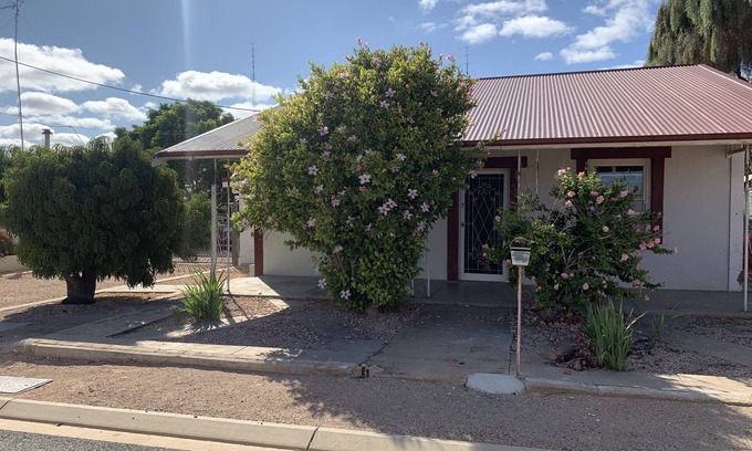 Wallaroo House | The Crab Shack Wallaroo
