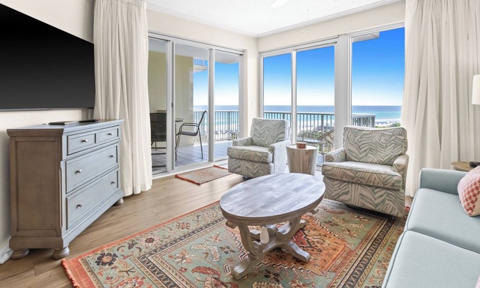 Miramar Condo | The Crescent 306 by Scenic Stays