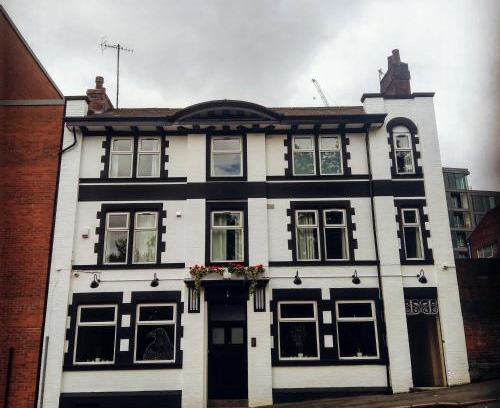 Sheffield Hotel | The Crow Inn