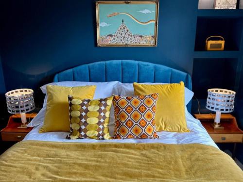 Pilton Hotel | The Crown Inn