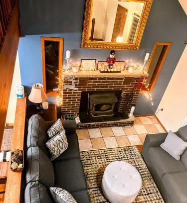 Tobyhanna House | The CubHouse Poconos getaway