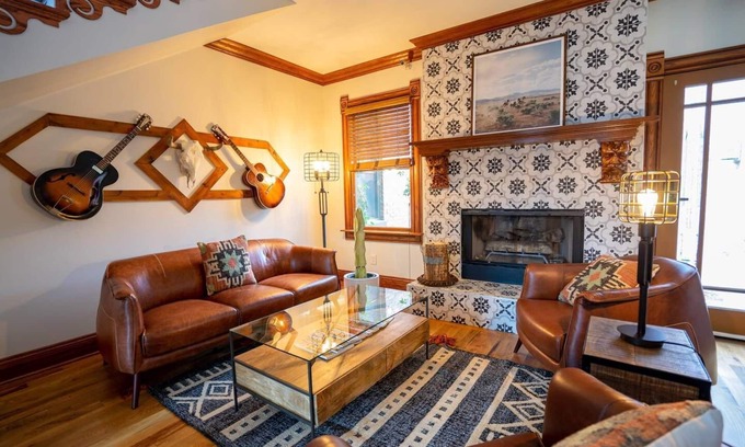 Five Points Bed & Breakfast | The Curtis Park Club, The Ultimate Group Retreat