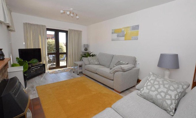 Sheringham House | The Den