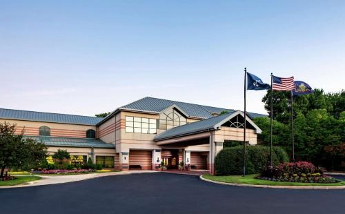 Malvern Hotel | The Desmond Hotel Malvern, a DoubleTree by Hilton