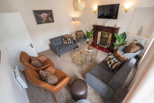 Fort William City Centre House | The Duplex Apartment